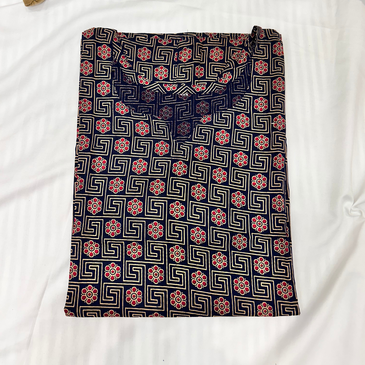 MEHER CHAKRA Round Neck Short Kurti
