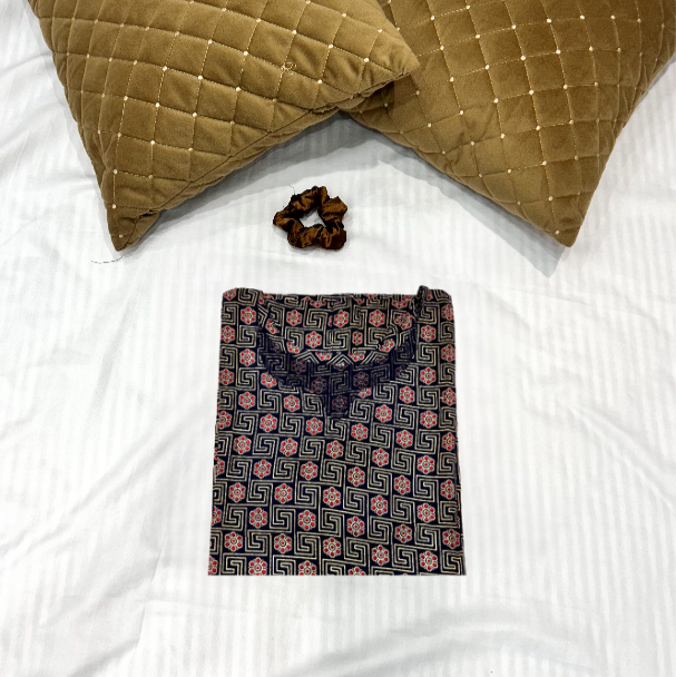 MEHER CHAKRA Round Neck Short Kurti