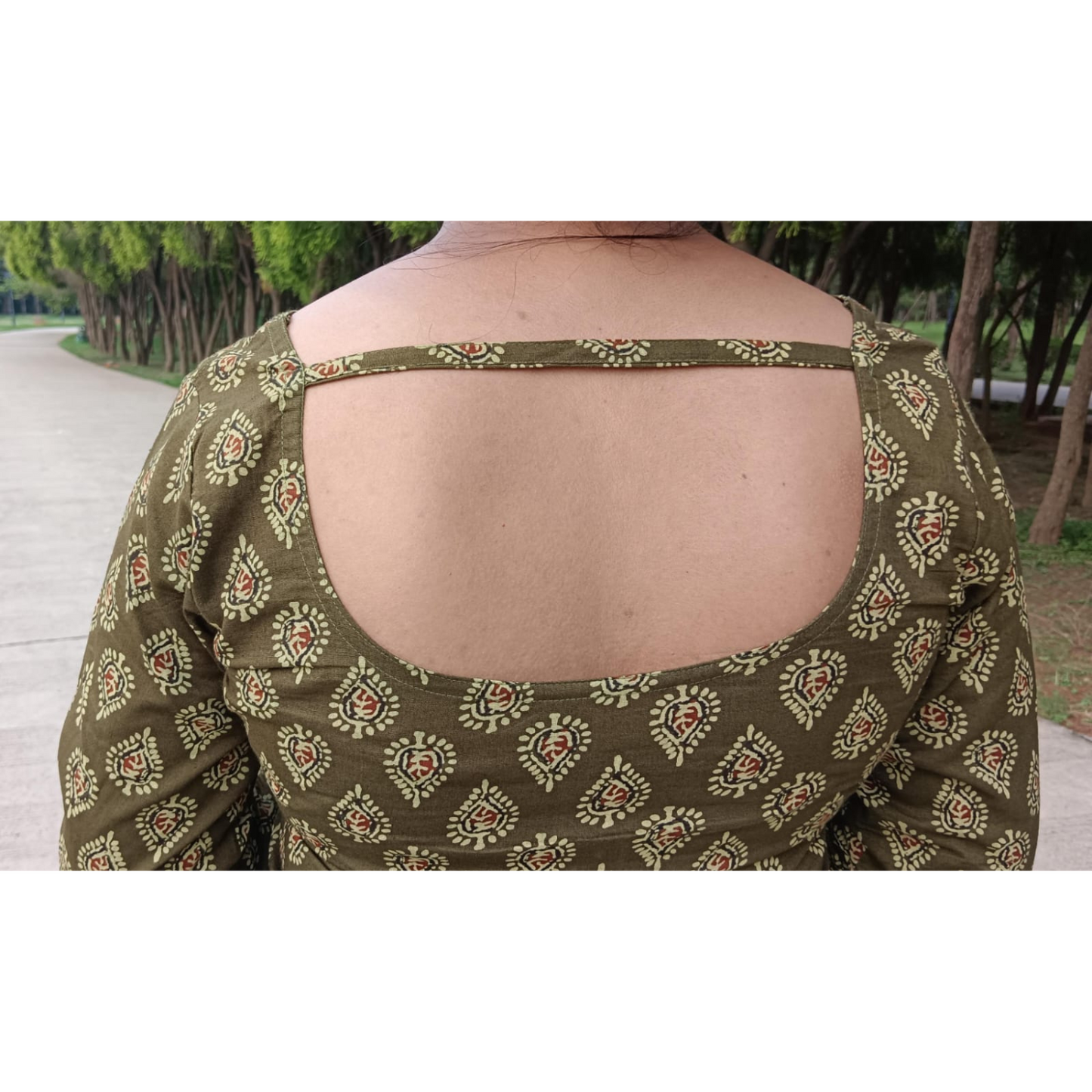 VANYA Square Neck Three Quarter Sleeves Short Kurti