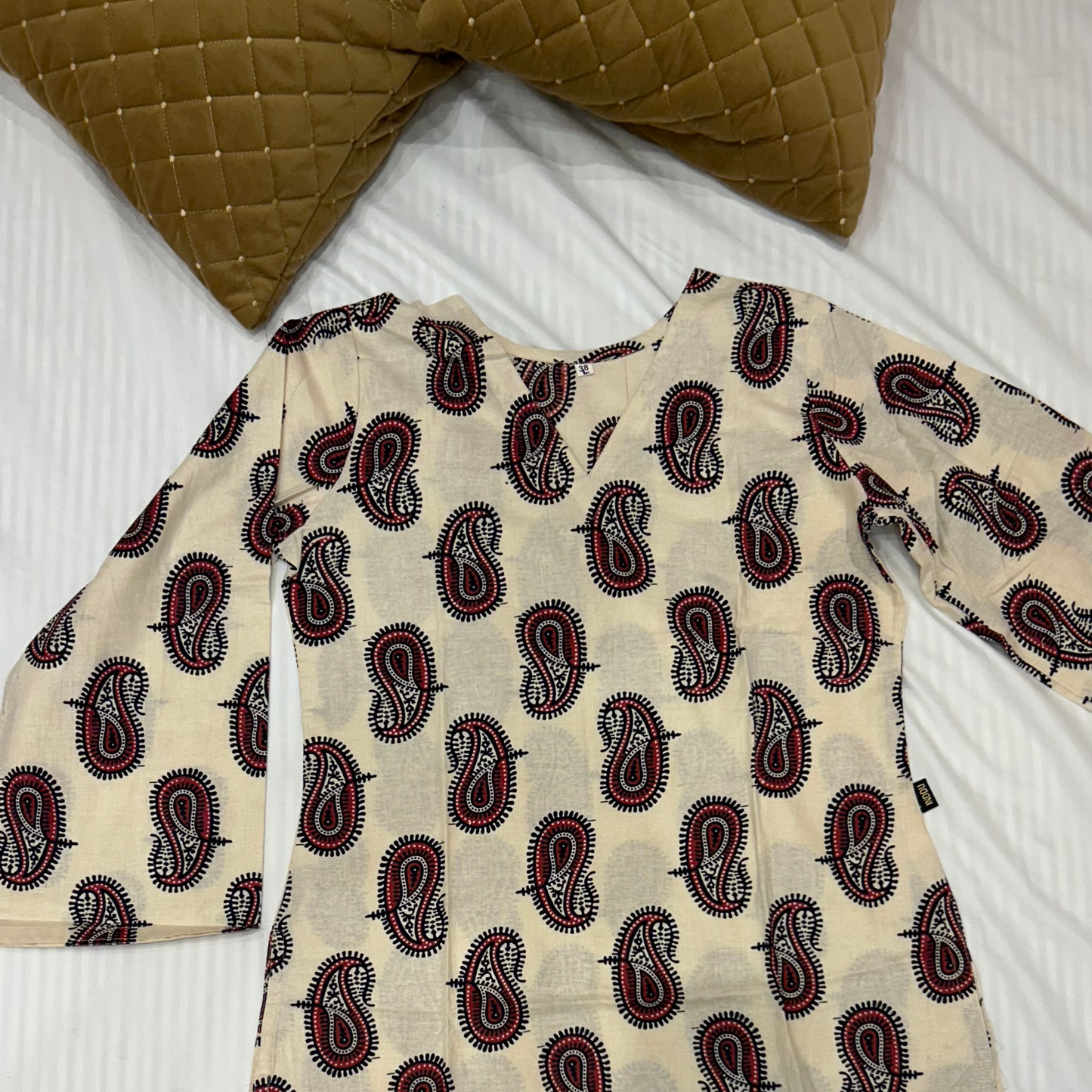 RANGREZ KAIRI Full Bell Sleeves V Neck Short Kurti