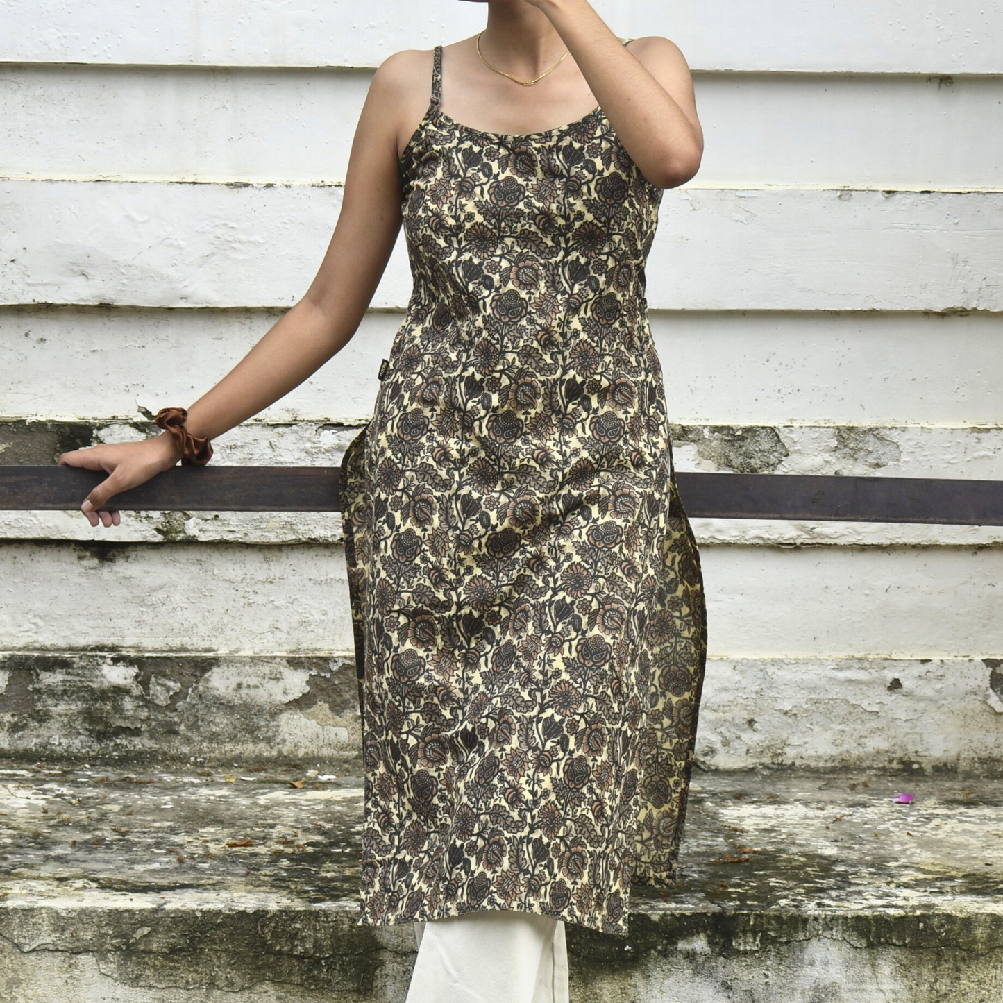 VASANTA Long kurti with Adjustable Strap
