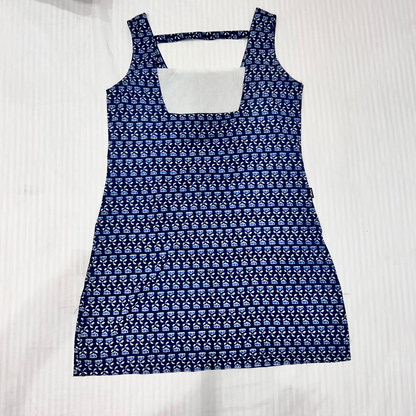 NEELKAMAL VRITI Square Neck Sleeveless Mid Lengh Kurti